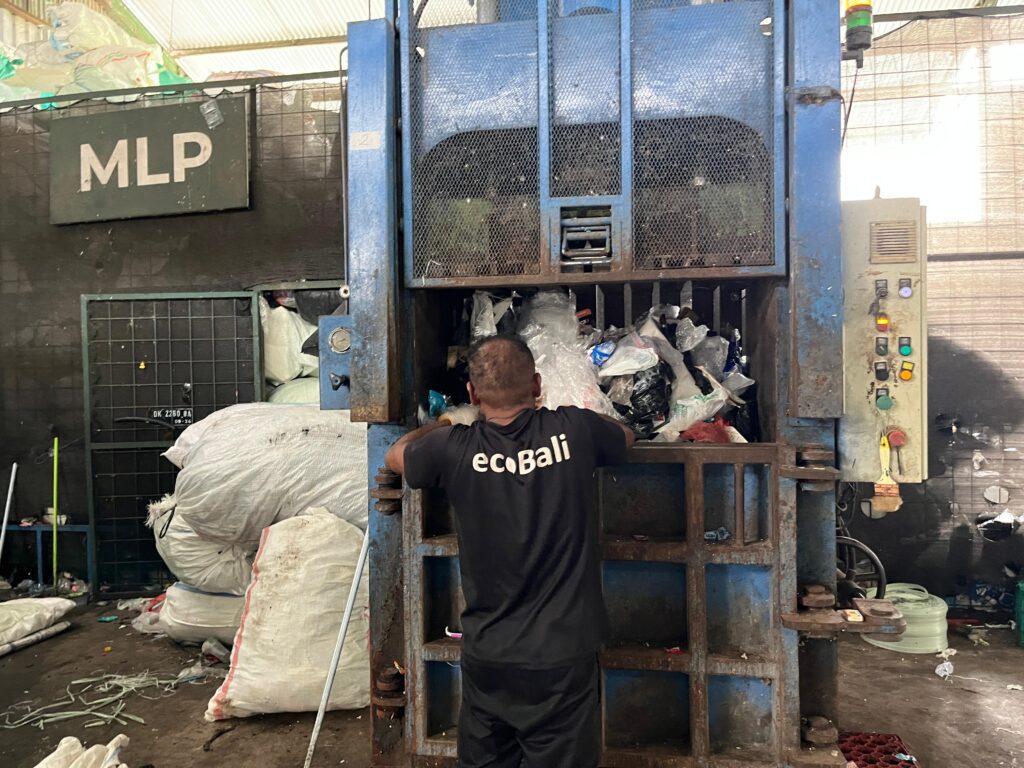 Gambar penggilingan sampah 